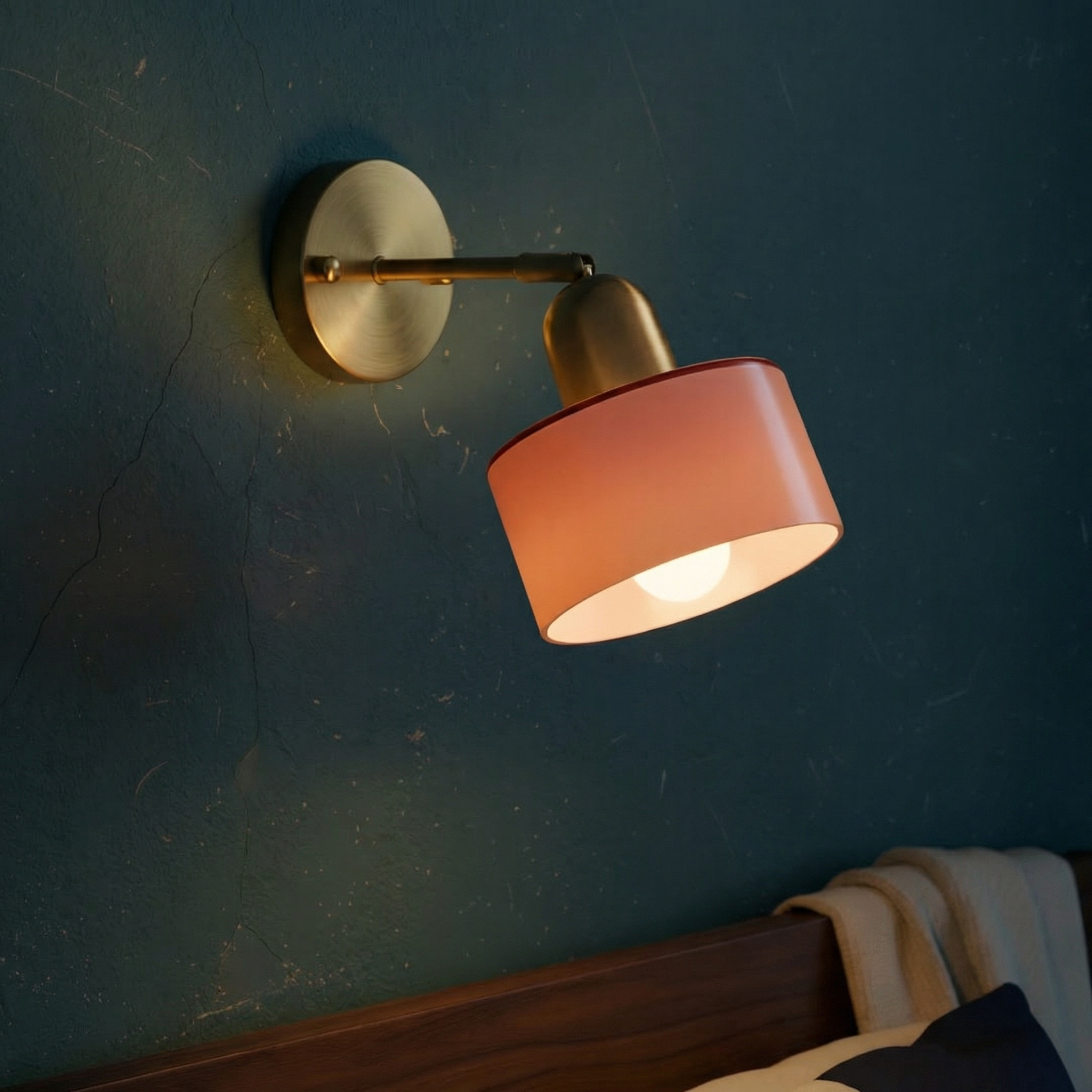 Bauhaus Colored Glass Wall Light – Modern Design