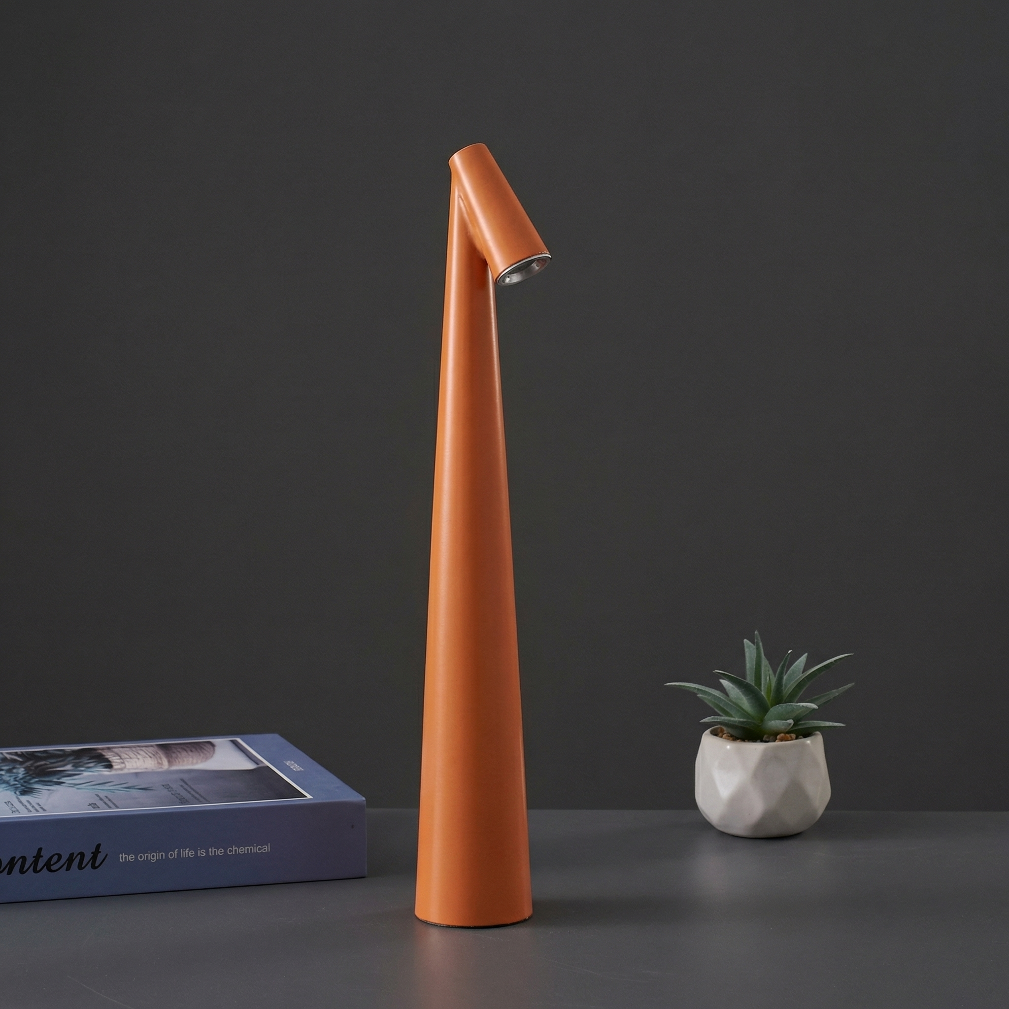 Lumina Table Lamp – Minimalist Modern Design